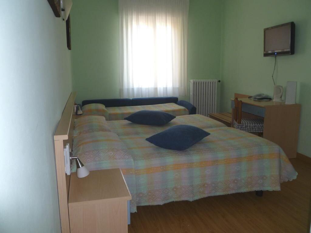 Alpino Hotel