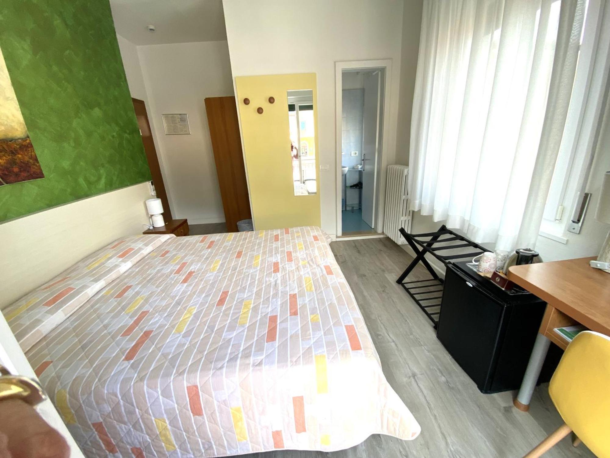 Alpino Hotel 2*